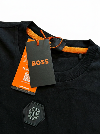 BOSS Crna Majica sa Logo Detaljem na Sredini